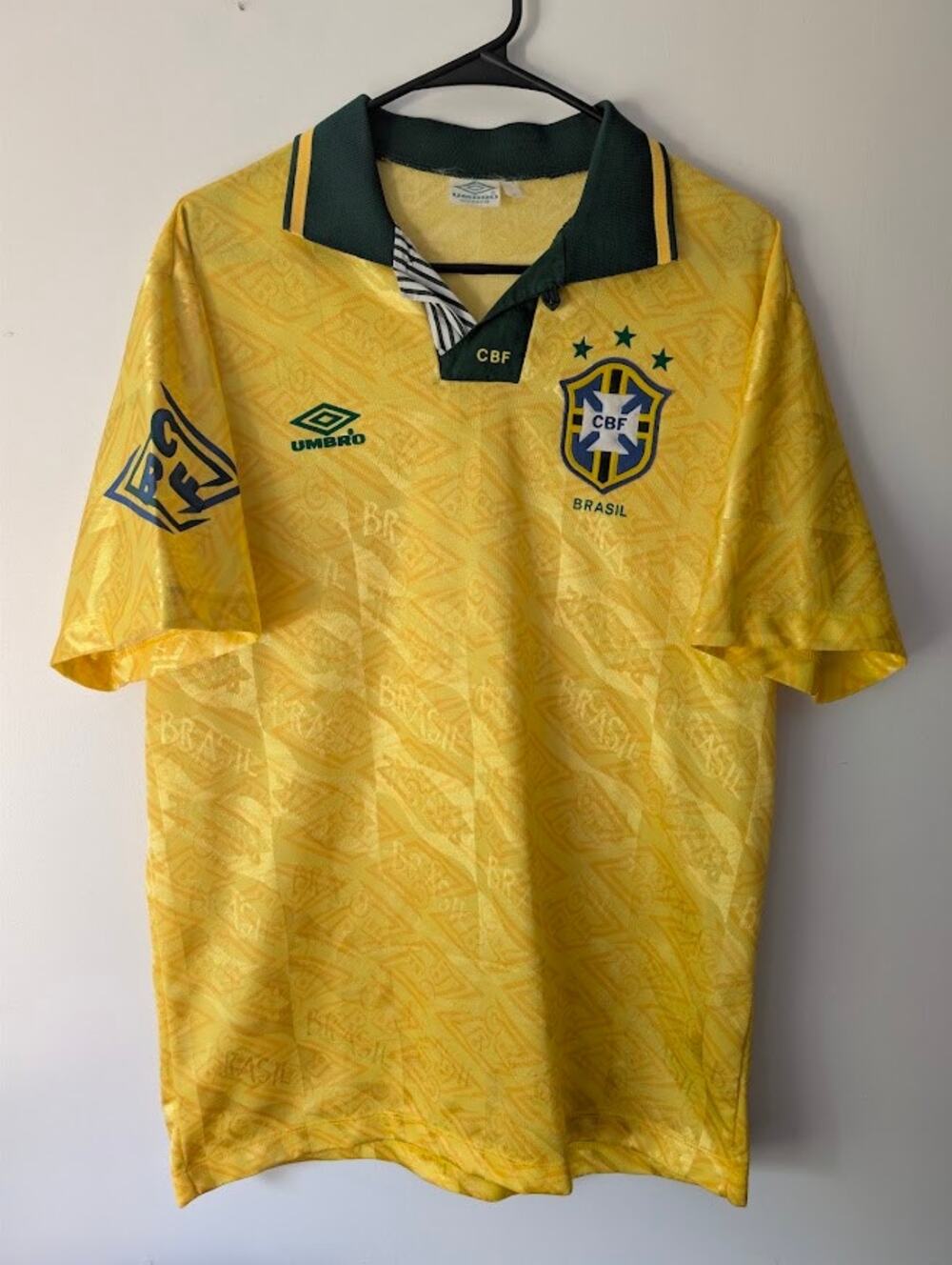 Vintage Brazil Umbro Jersey Large